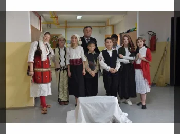 Корените и традицијата столб на иднината 05-04-2019 - слика 13