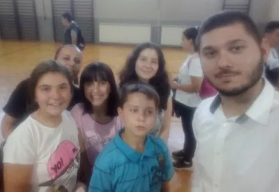 front_mio_2_den_2019