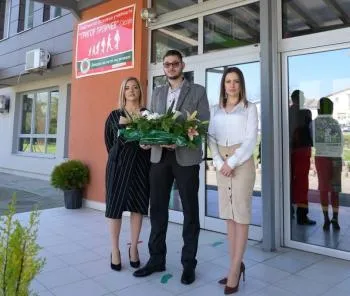 Mokta Na Tradicijata Fakel Na Idninata