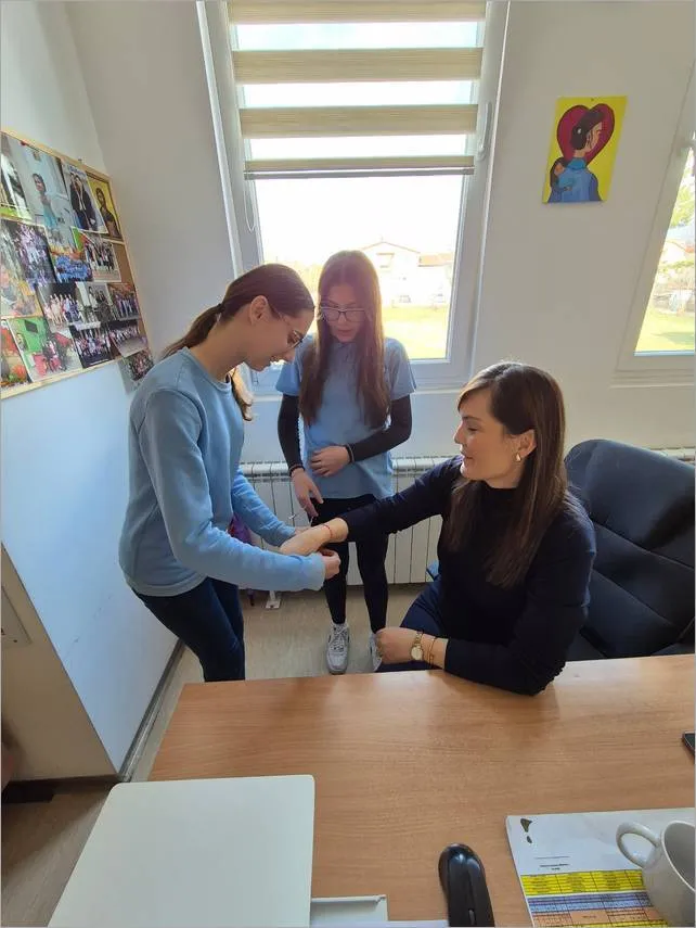 Нашите ученици ја обележаа традицијата на нашите предци!